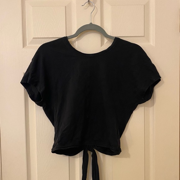 Lululemon It’s A Tie Tee - Picture 4 of 7